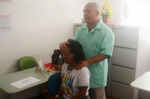 Centro Dona Zazinha oferece terapias complementares aos idosos